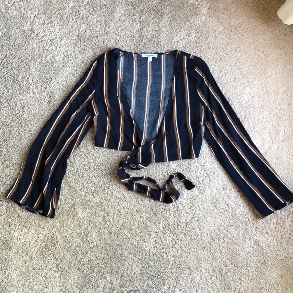 NORDSTROM BLUE STRIPED TIE FRONT TOP